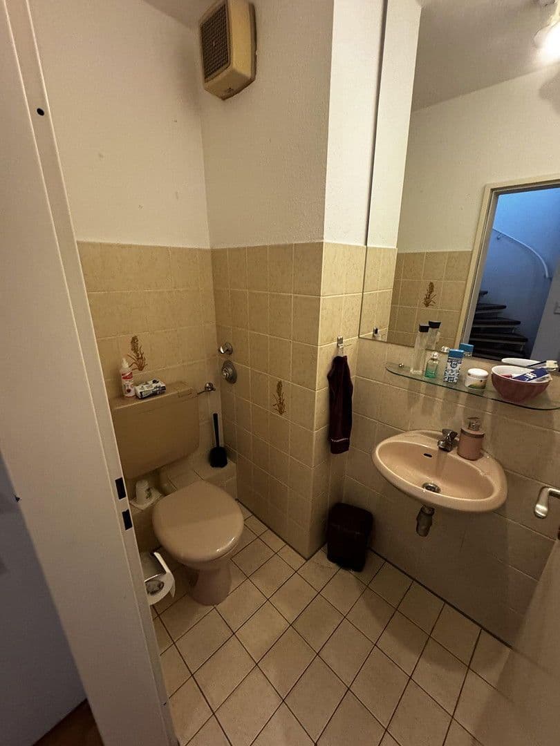 1 bedroom with open-plan kitchen flat to rent, 55 m², Petersstrasse 59-61, Krefeld, North Rhine-Westphalia 1 bedroom with open-plan kitchen flat to rent, 55 m², Petersstrasse 59-61, Krefeld, North Rhine-Westphalia