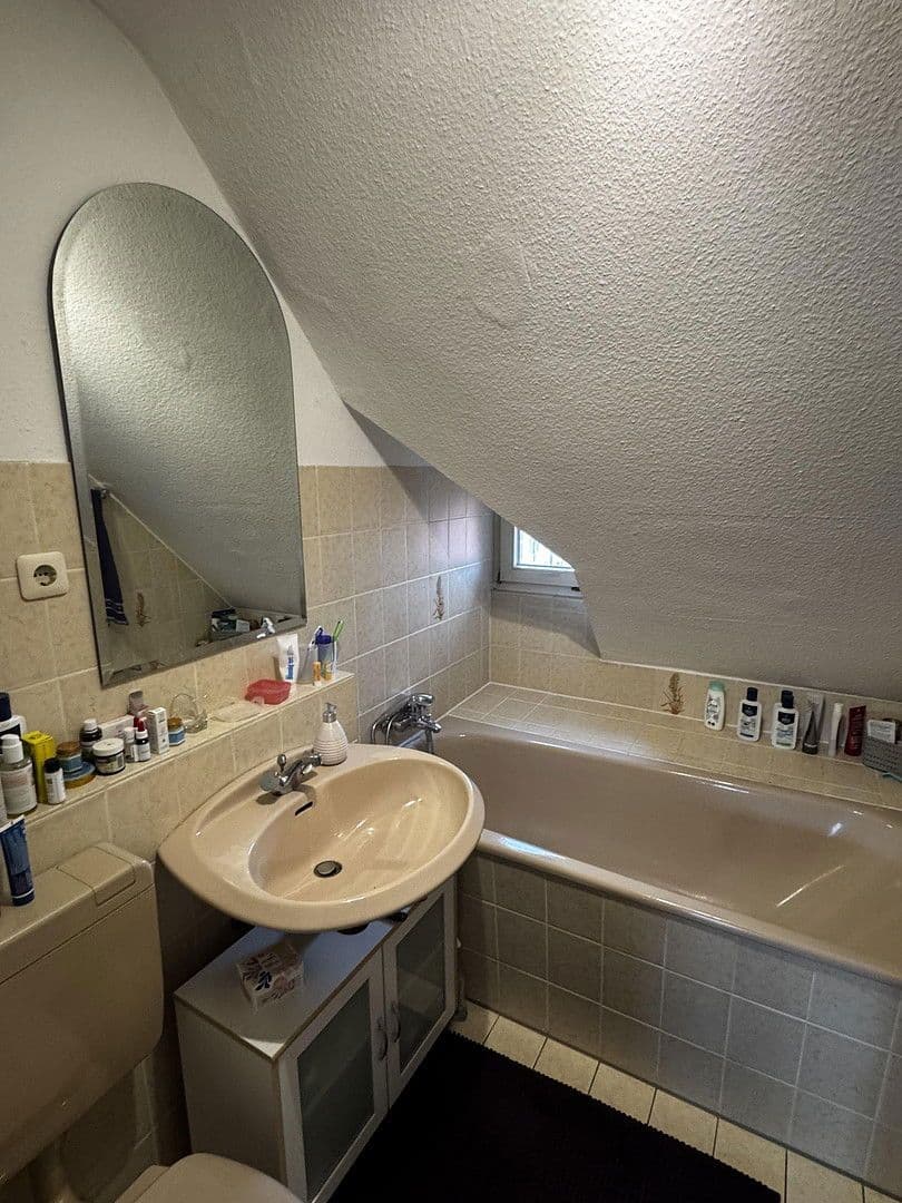 1 bedroom with open-plan kitchen flat to rent, 55 m², Petersstrasse 59-61, Krefeld, North Rhine-Westphalia 1 bedroom with open-plan kitchen flat to rent, 55 m², Petersstrasse 59-61, Krefeld, North Rhine-Westphalia