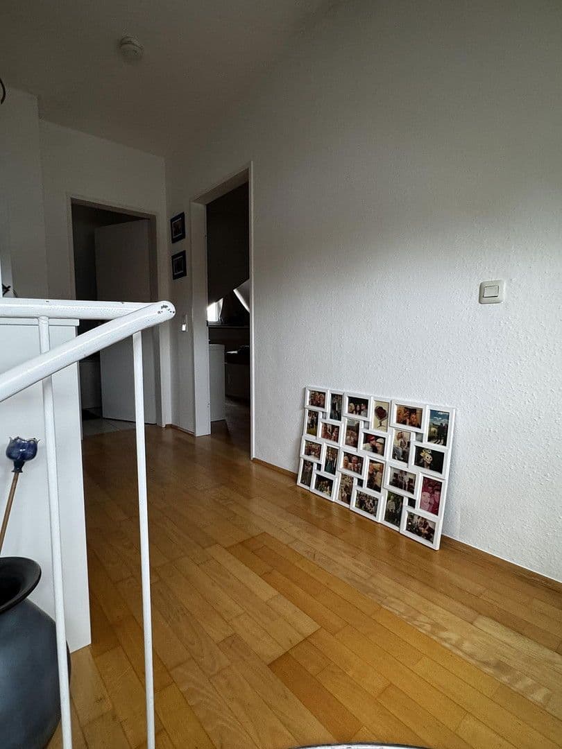 1 bedroom with open-plan kitchen flat to rent, 55 m², Petersstrasse 59-61, Krefeld, North Rhine-Westphalia 1 bedroom with open-plan kitchen flat to rent, 55 m², Petersstrasse 59-61, Krefeld, North Rhine-Westphalia