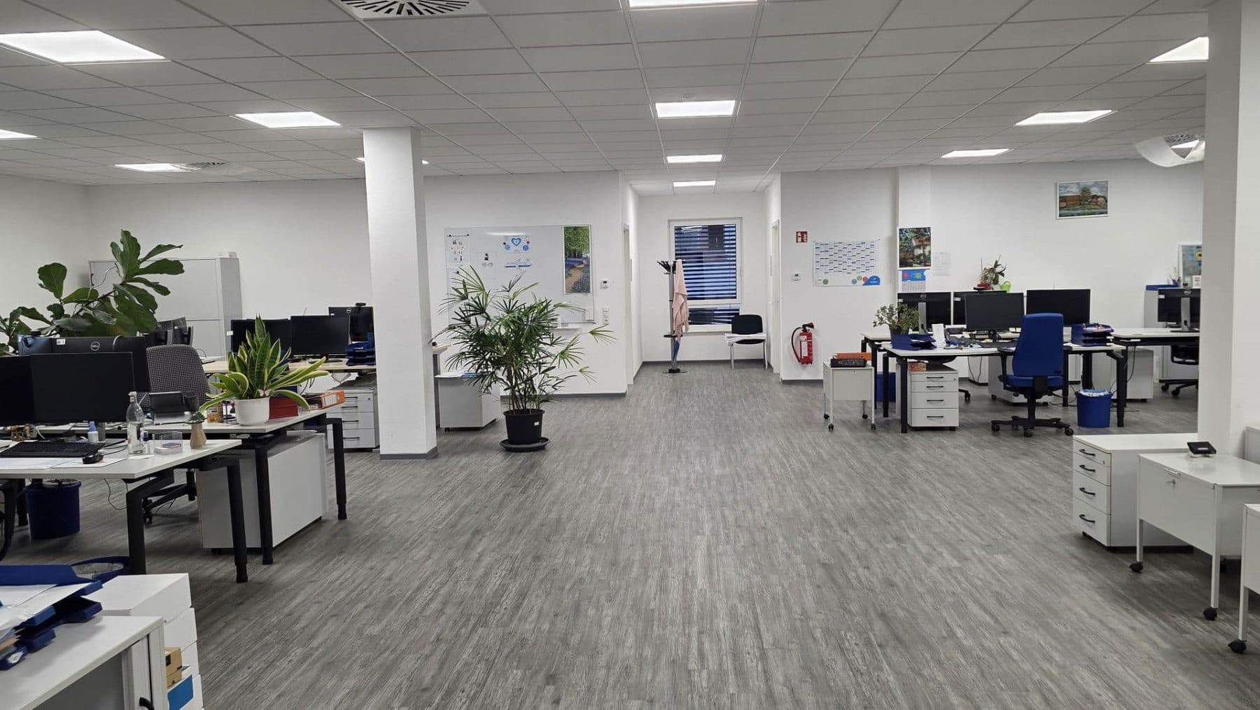 office to rent, 800 m², Am Bahnhof 22, Wächtersbach, Hesse office to rent, 800 m², Am Bahnhof 22, Wächtersbach, Hesse