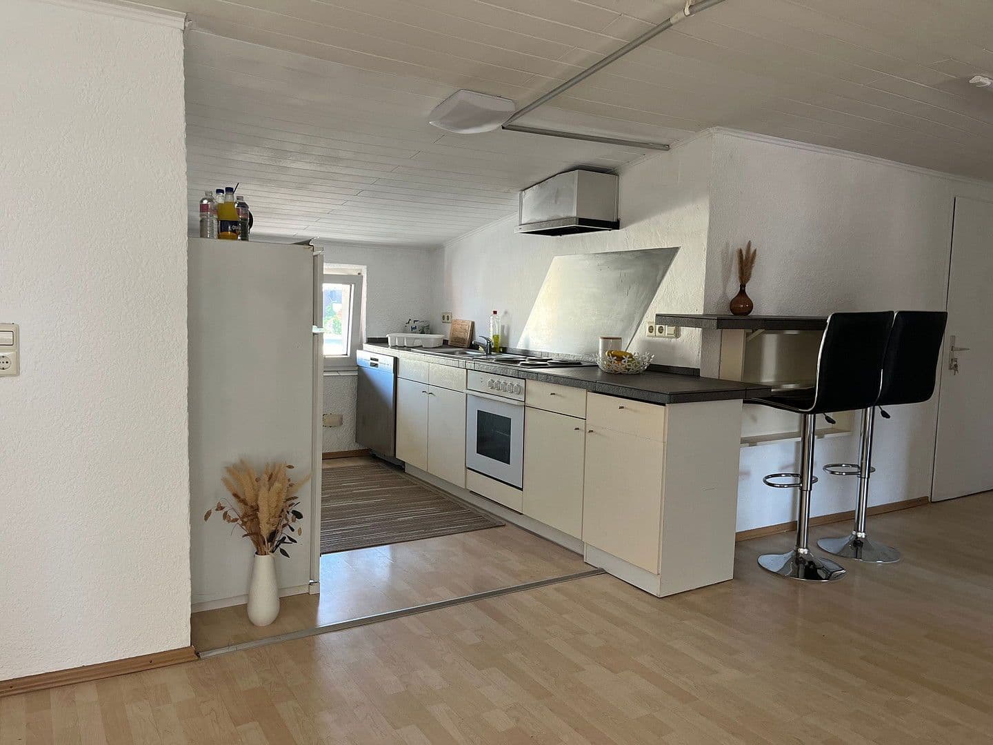 1 bedroom flat to rent, 120 m², Waghäusel, Baden-Württemberg 1 bedroom flat to rent, 120 m², Waghäusel, Baden-Württemberg