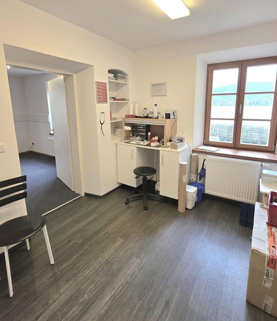 office to rent, 60 m², Rathausplatz 2, Tegernsee, Bavaria office to rent, 60 m², Rathausplatz 2, Tegernsee, Bavaria