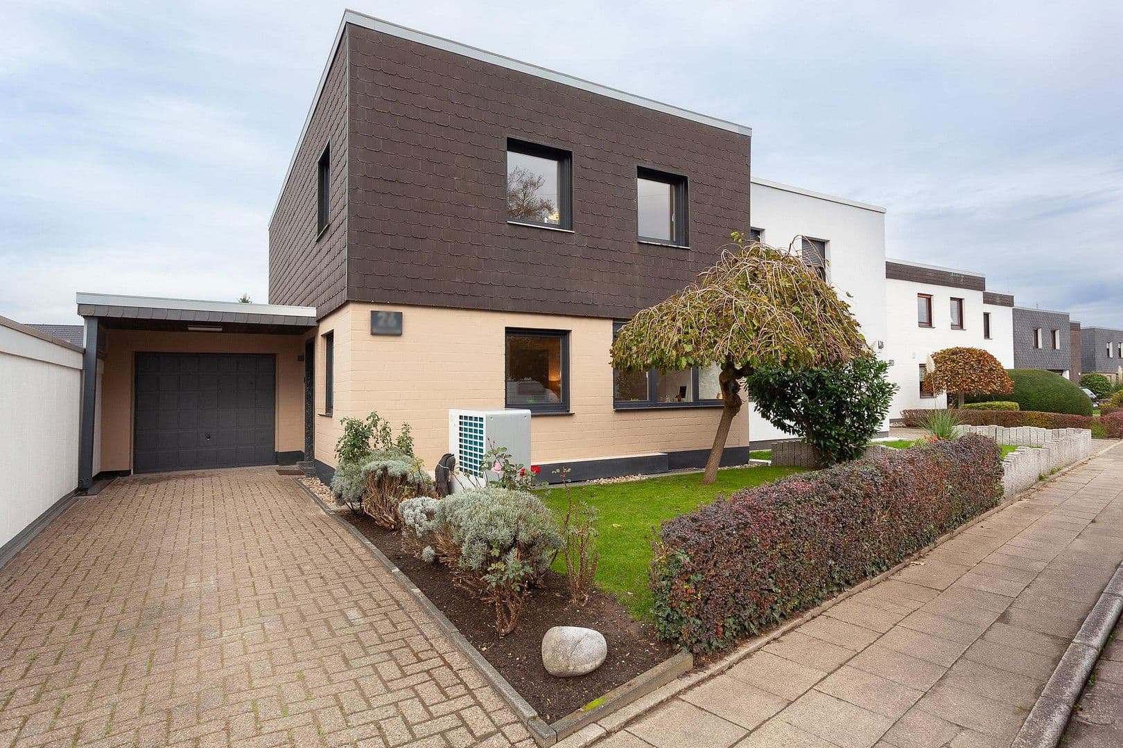 house for sale, 140 m², Mülheim an der Ruhr, North Rhine-Westphalia house for sale, 140 m², Mülheim an der Ruhr, North Rhine-Westphalia