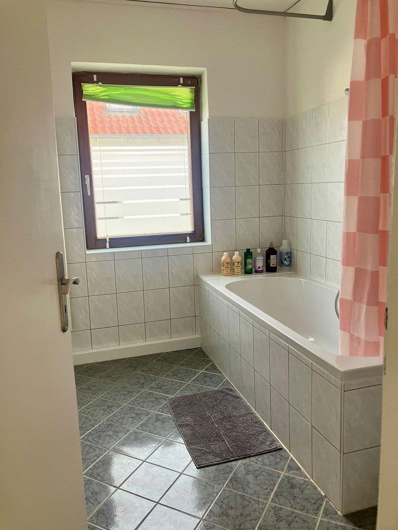 4 bedroom flat for sale, 90 m², Edelweißstr., Landshut, Bavaria 4 bedroom flat for sale, 90 m², Edelweißstr., Landshut, Bavaria