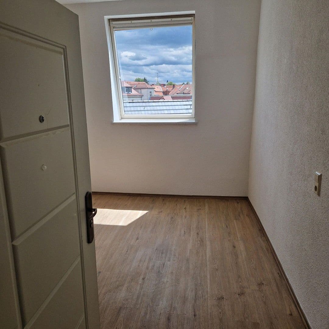 5 bedroom flat to rent, 160 m², Maschinenstr. 1, Großröhrsdorf, Saxony 5 bedroom flat to rent, 160 m², Maschinenstr. 1, Großröhrsdorf, Saxony