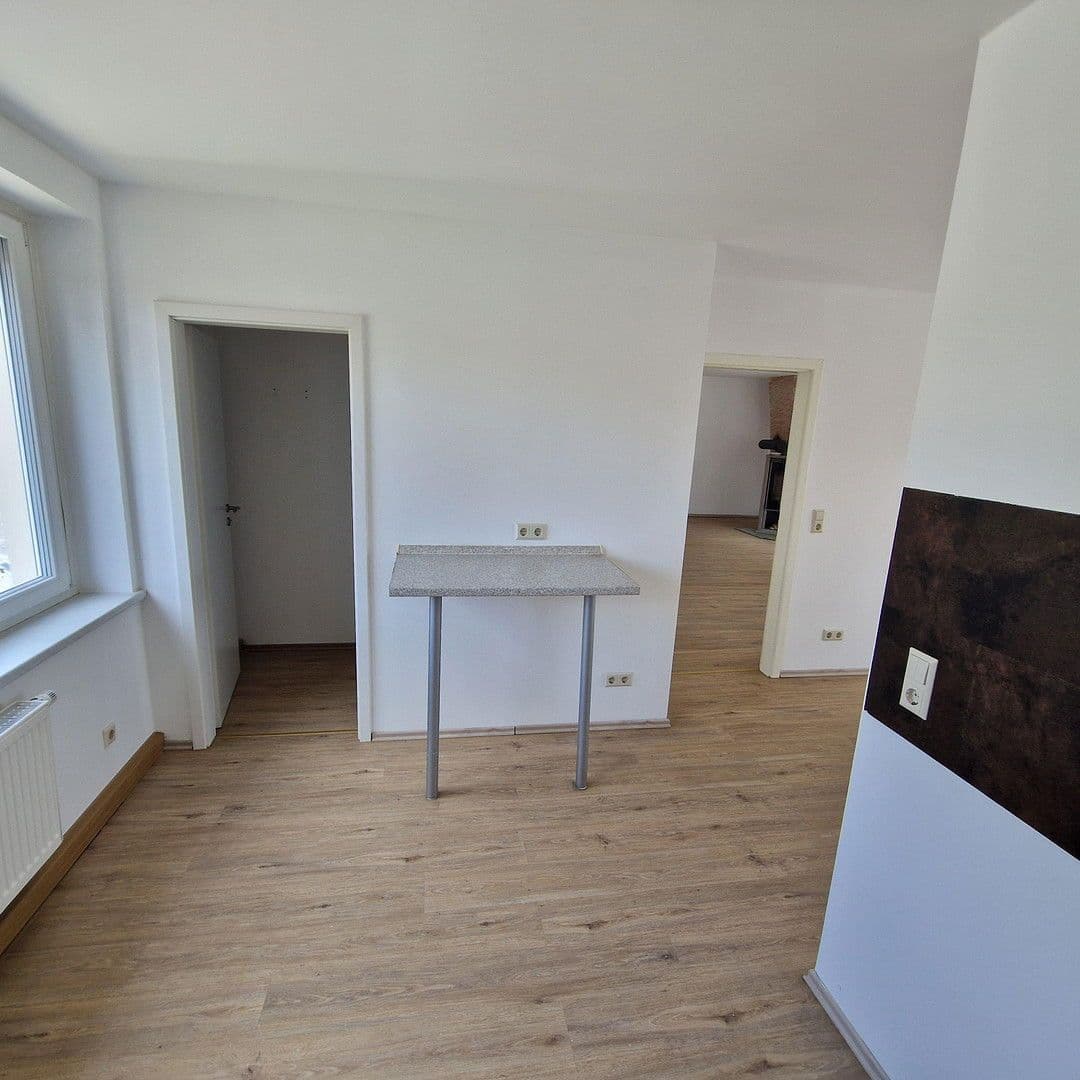 5 bedroom flat to rent, 160 m², Maschinenstr. 1, Großröhrsdorf, Saxony 5 bedroom flat to rent, 160 m², Maschinenstr. 1, Großröhrsdorf, Saxony