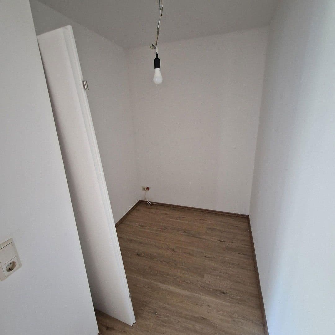 5 bedroom flat to rent, 160 m², Maschinenstr. 1, Großröhrsdorf, Saxony 5 bedroom flat to rent, 160 m², Maschinenstr. 1, Großröhrsdorf, Saxony