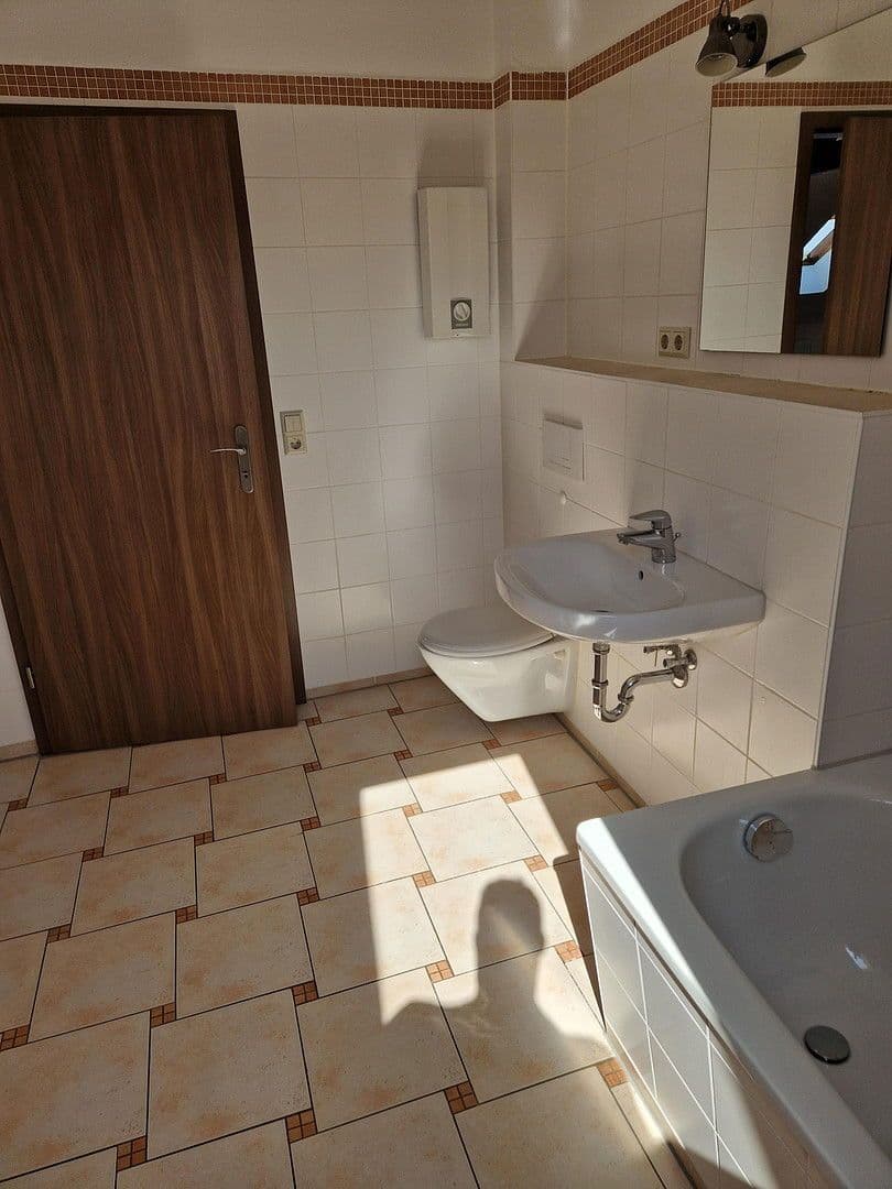 2 bedroom flat to rent, 65 m², Hoyerswerda Str.113, Bautzen, Saxony 2 bedroom flat to rent, 65 m², Hoyerswerda Str.113, Bautzen, Saxony