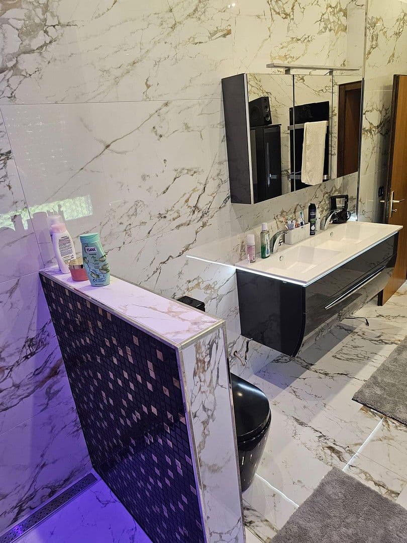 house for sale, 650 m², Bad König, Hesse house for sale, 650 m², Bad König, Hesse