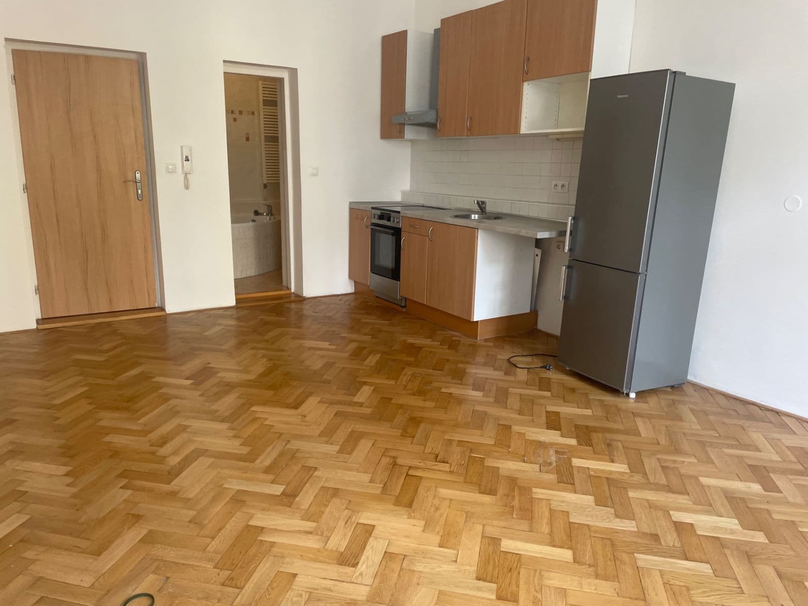 1 bedroom with open-plan kitchen flat to rent, 55 m², Muchova, Prague, Prague 1 bedroom with open-plan kitchen flat to rent, 55 m², Muchova, Prague, Prague