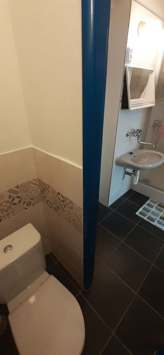 Studio flat to rent, 17 m², Na Jarově, Prague, Prague Studio flat to rent, 17 m², Na Jarově, Prague, Prague