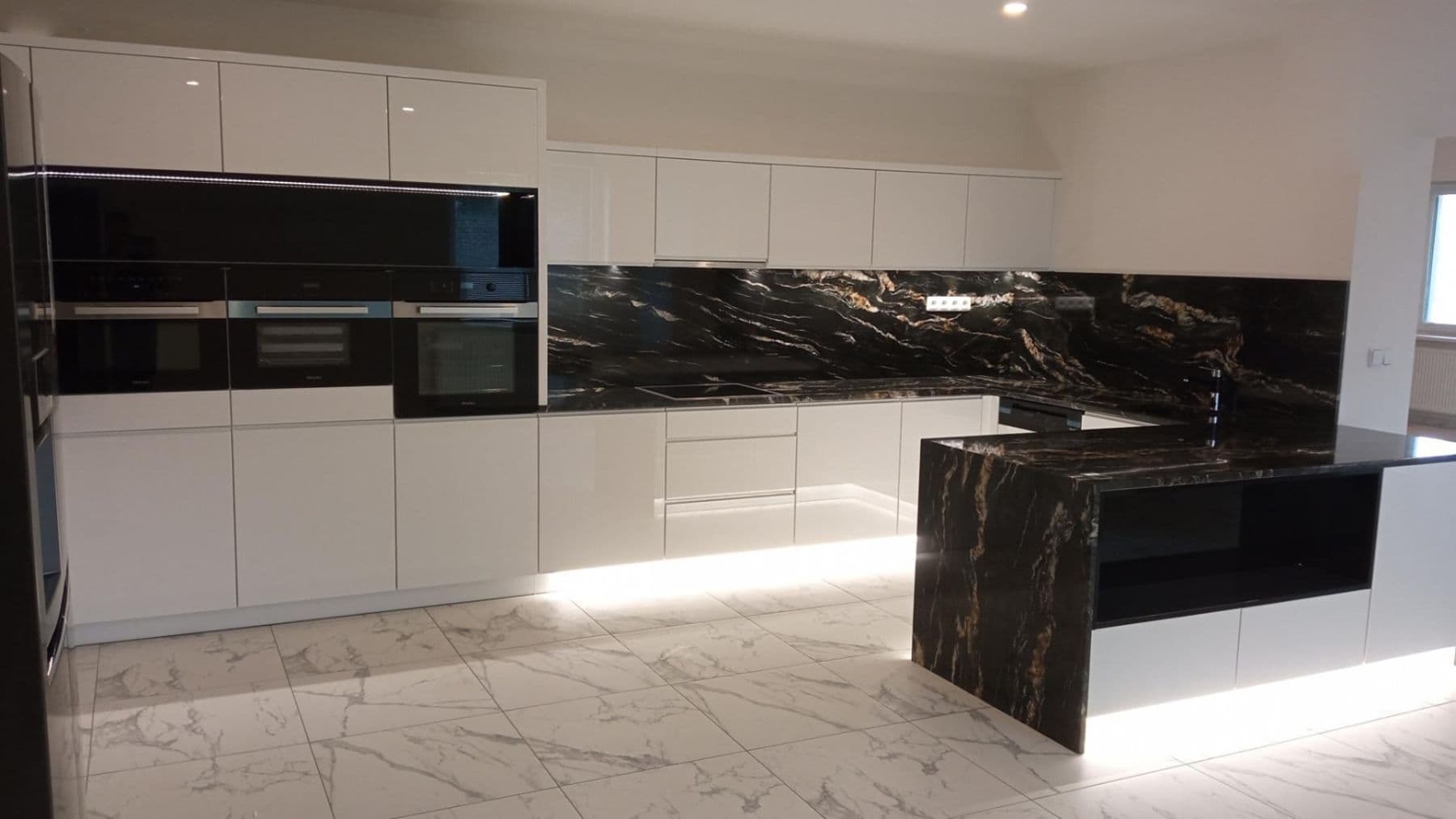 house for sale, 340 m², K Holotovci, Orlová, Moravskoslezský Region house for sale, 340 m², K Holotovci, Orlová, Moravskoslezský Region