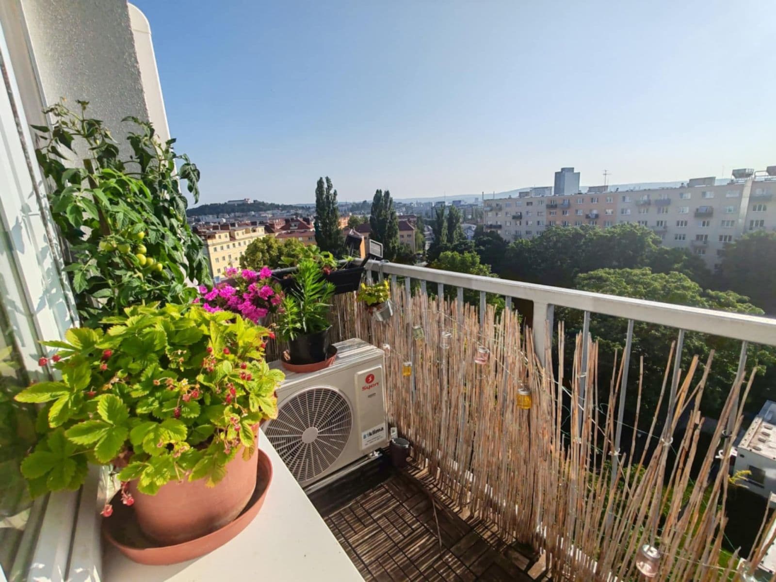 3 bedroom with open-plan kitchen flat for sale, 75 m², Renneská třída, Brno, Jihomoravský Region 3 bedroom with open-plan kitchen flat for sale, 75 m², Renneská třída, Brno, Jihomoravský Region