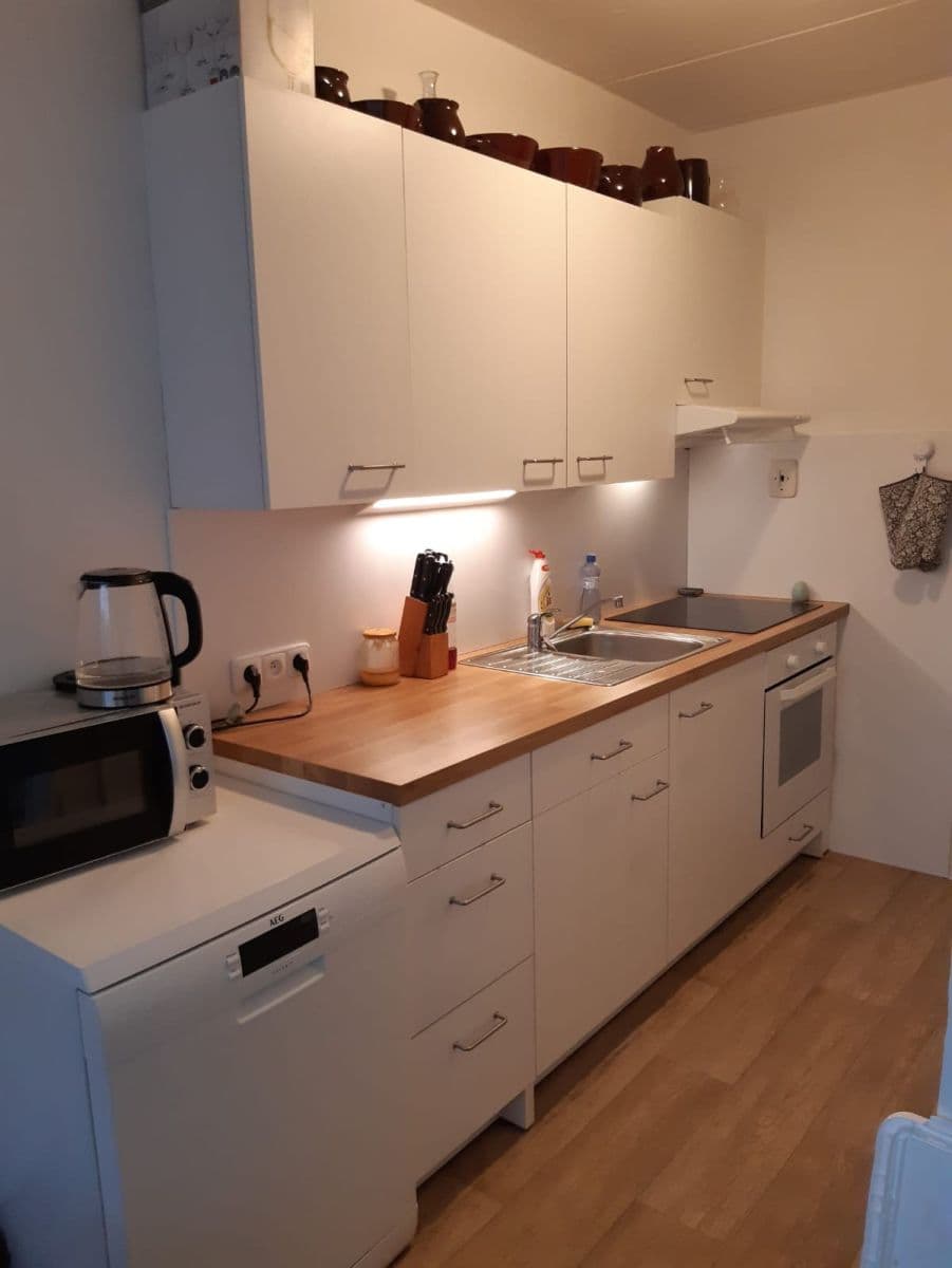 2 bedroom with open-plan kitchen flat to rent, 77 m², Lidická, Votice, Středočeský Region 2 bedroom with open-plan kitchen flat to rent, 77 m², Lidická, Votice, Středočeský Region