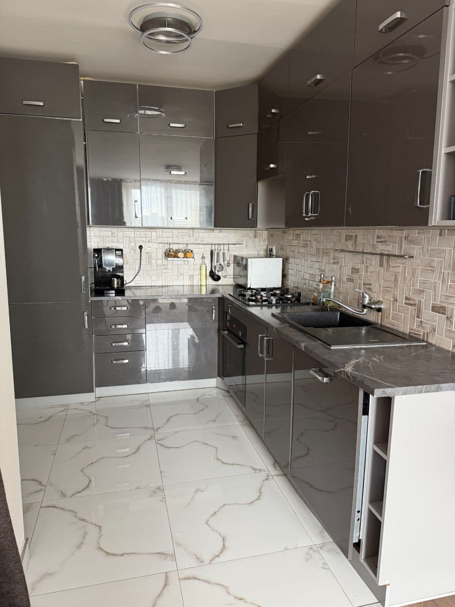 2 bedroom with open-plan kitchen flat to rent, 62 m², Ke Škole, Prague, Prague 2 bedroom with open-plan kitchen flat to rent, 62 m², Ke Škole, Prague, Prague