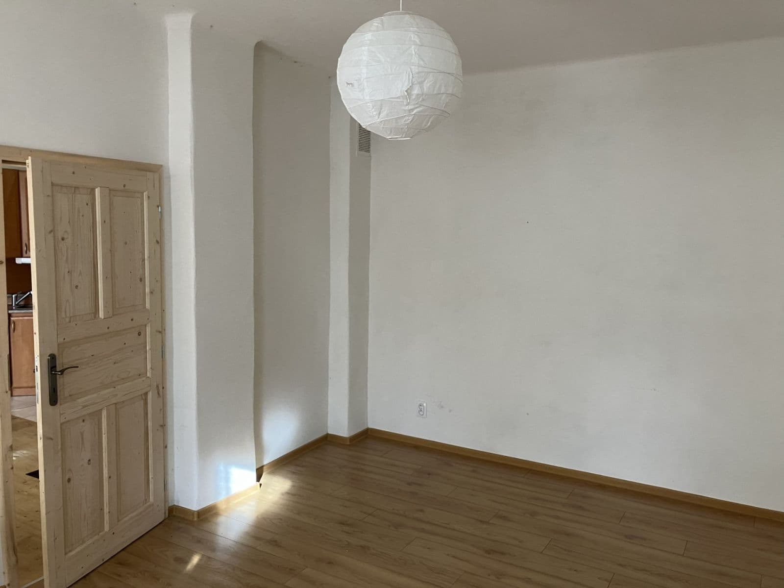 2 bedroom with open-plan kitchen flat to rent, 70 m², V Zídkách, Vrané nad Vltavou, Středočeský Region 2 bedroom with open-plan kitchen flat to rent, 70 m², V Zídkách, Vrané nad Vltavou, Středočeský Region