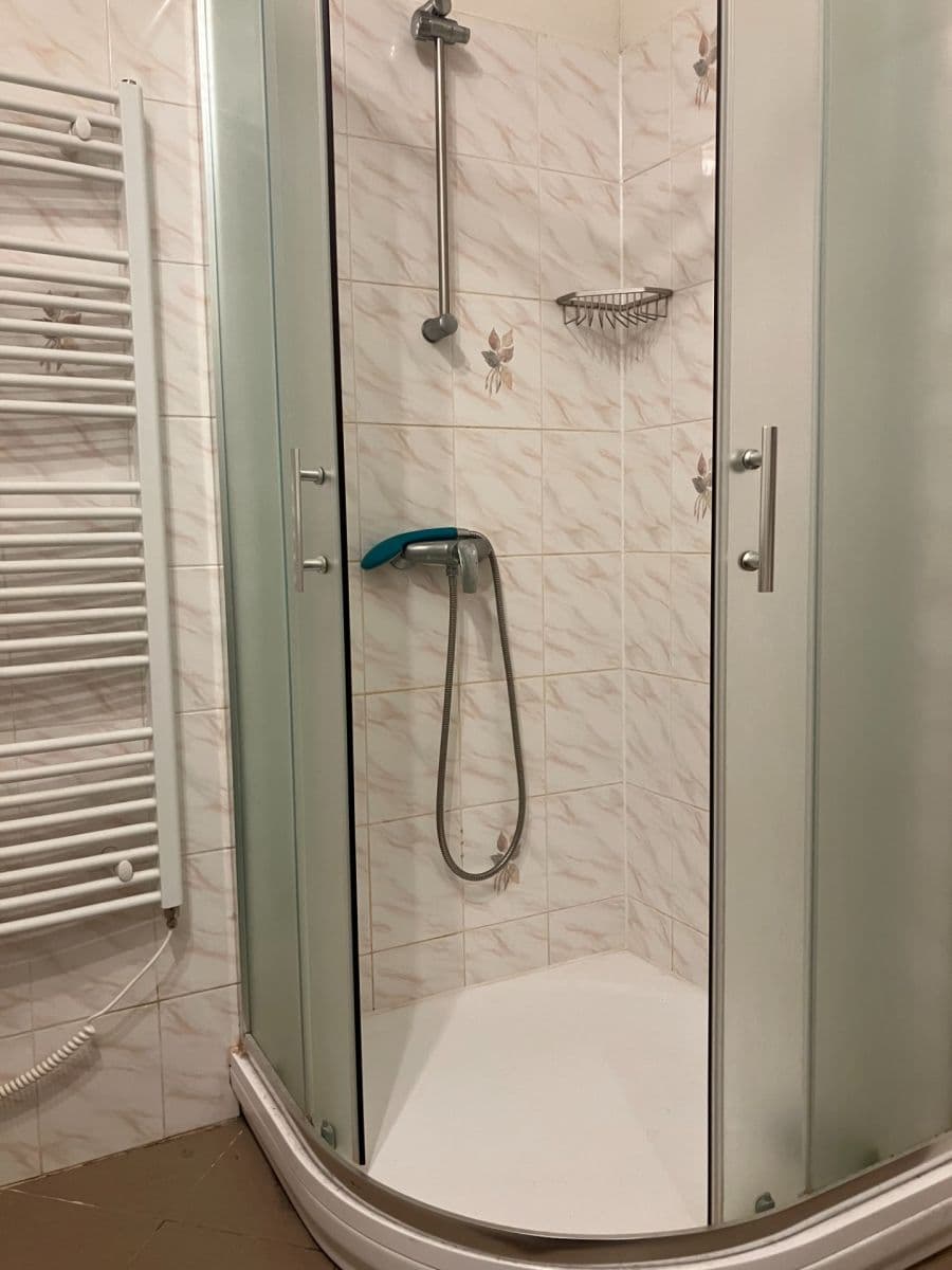 2 bedroom with open-plan kitchen flat to rent, 70 m², V Zídkách, Vrané nad Vltavou, Středočeský Region 2 bedroom with open-plan kitchen flat to rent, 70 m², V Zídkách, Vrané nad Vltavou, Středočeský Region