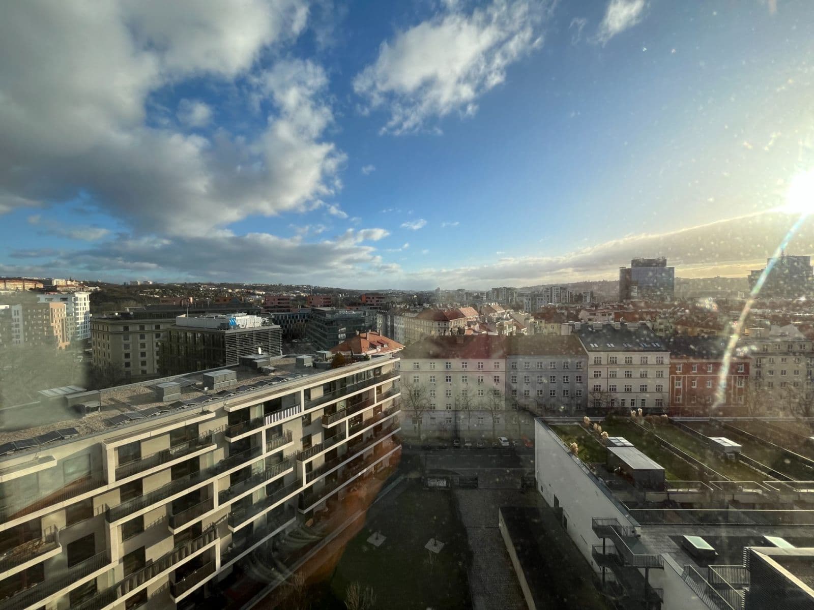 3 bedroom with open-plan kitchen flat to rent, 90 m², U Uranie, Prague, Prague 3 bedroom with open-plan kitchen flat to rent, 90 m², U Uranie, Prague, Prague