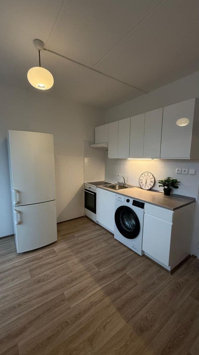 1 bedroom flat to rent, 35 m², Palackého, Chodov, Karlovarský Region 1 bedroom flat to rent, 35 m², Palackého, Chodov, Karlovarský Region