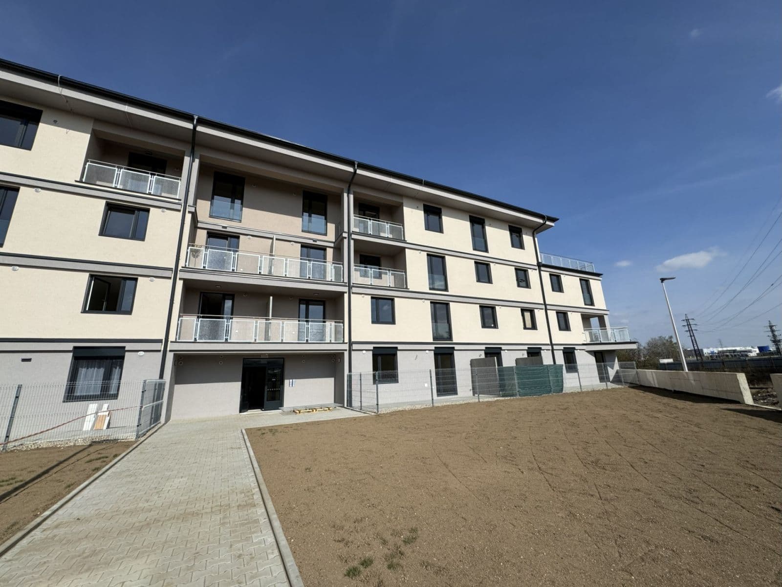 1 bedroom with open-plan kitchen flat to rent, 48 m², Augustina Lukeše, Brandýs nad Labem-Stará Boleslav, Středočeský Region 1 bedroom with open-plan kitchen flat to rent, 48 m², Augustina Lukeše, Brandýs nad Labem-Stará Boleslav, Středočeský Region