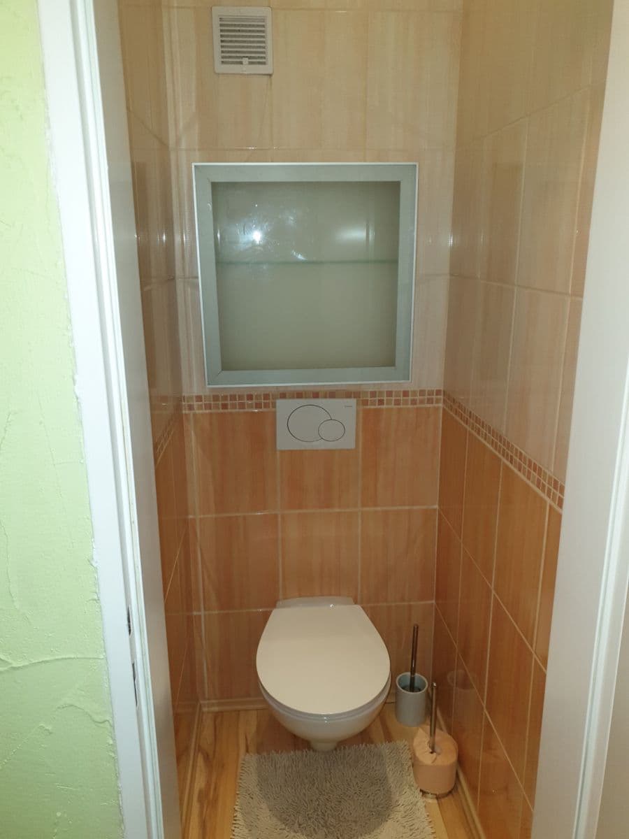 2 bedroom with open-plan kitchen flat to rent, 52 m², tř. 17. listopadu, Přerov, Olomoucký Region 2 bedroom with open-plan kitchen flat to rent, 52 m², tř. 17. listopadu, Přerov, Olomoucký Region