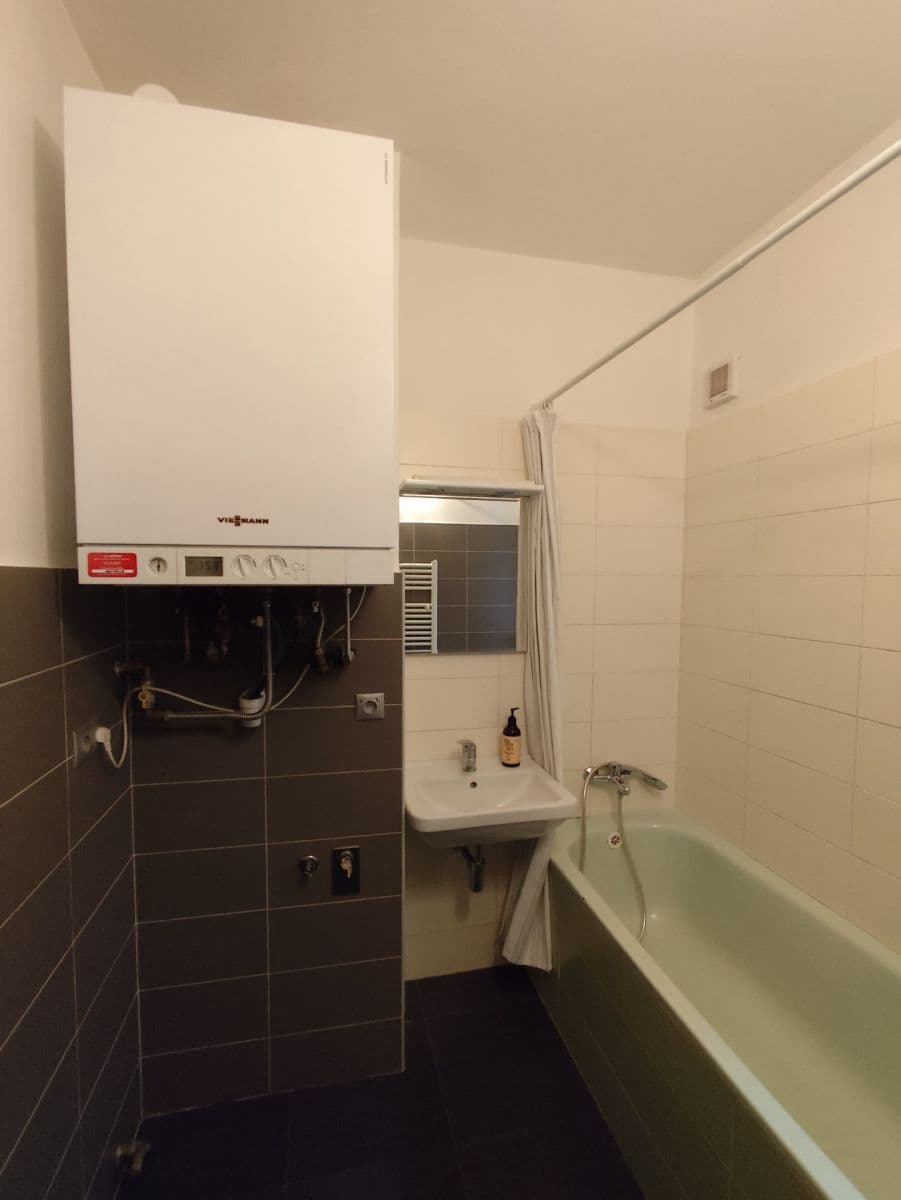 2 bedroom flat to rent, 62 m², Bezručova čtvrť, Kuřim, Jihomoravský Region 2 bedroom flat to rent, 62 m², Bezručova čtvrť, Kuřim, Jihomoravský Region