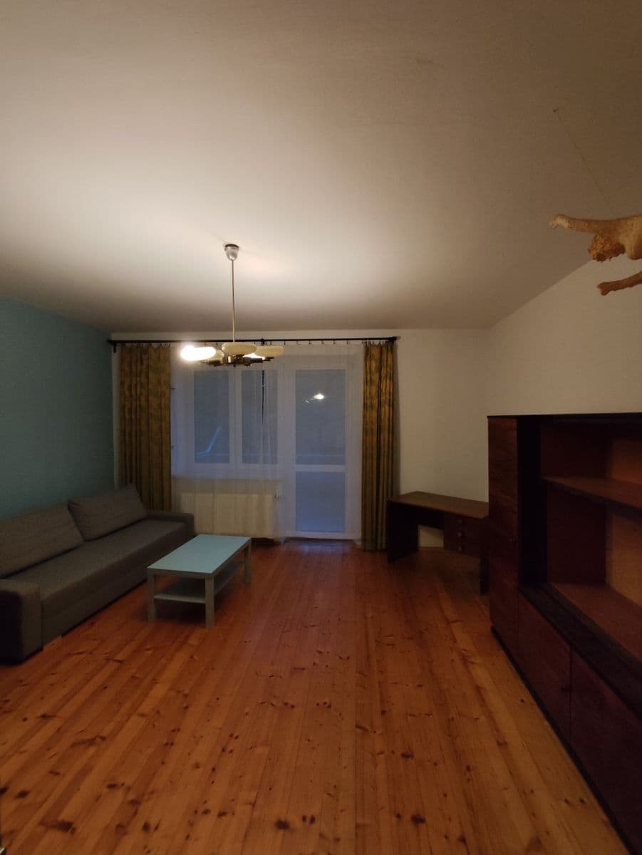 2 bedroom flat to rent, 62 m², Bezručova čtvrť, Kuřim, Jihomoravský Region 2 bedroom flat to rent, 62 m², Bezručova čtvrť, Kuřim, Jihomoravský Region