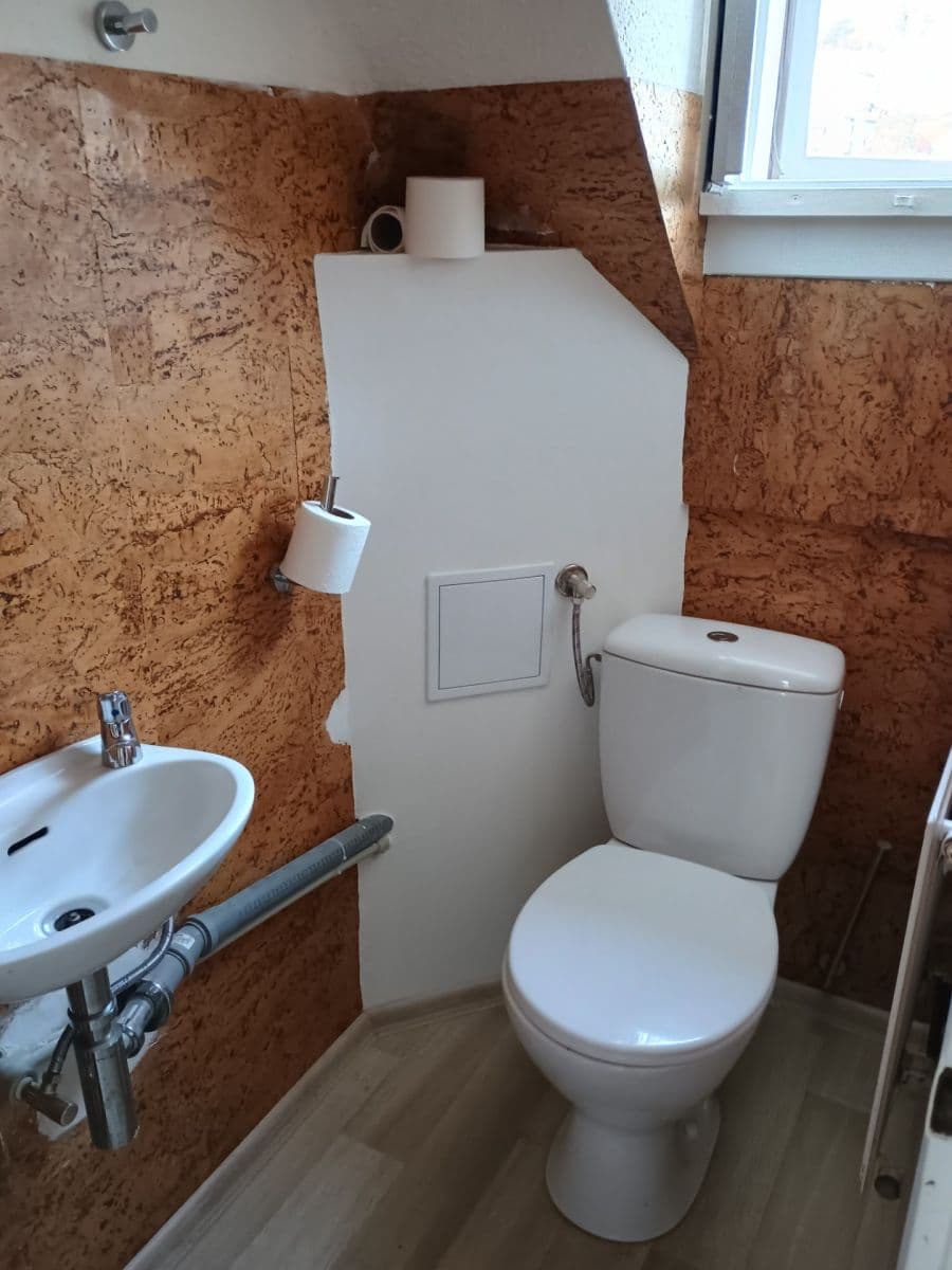 3 bedroom flat to rent, 85 m², Na Truhlářce, Prague, Prague 3 bedroom flat to rent, 85 m², Na Truhlářce, Prague, Prague