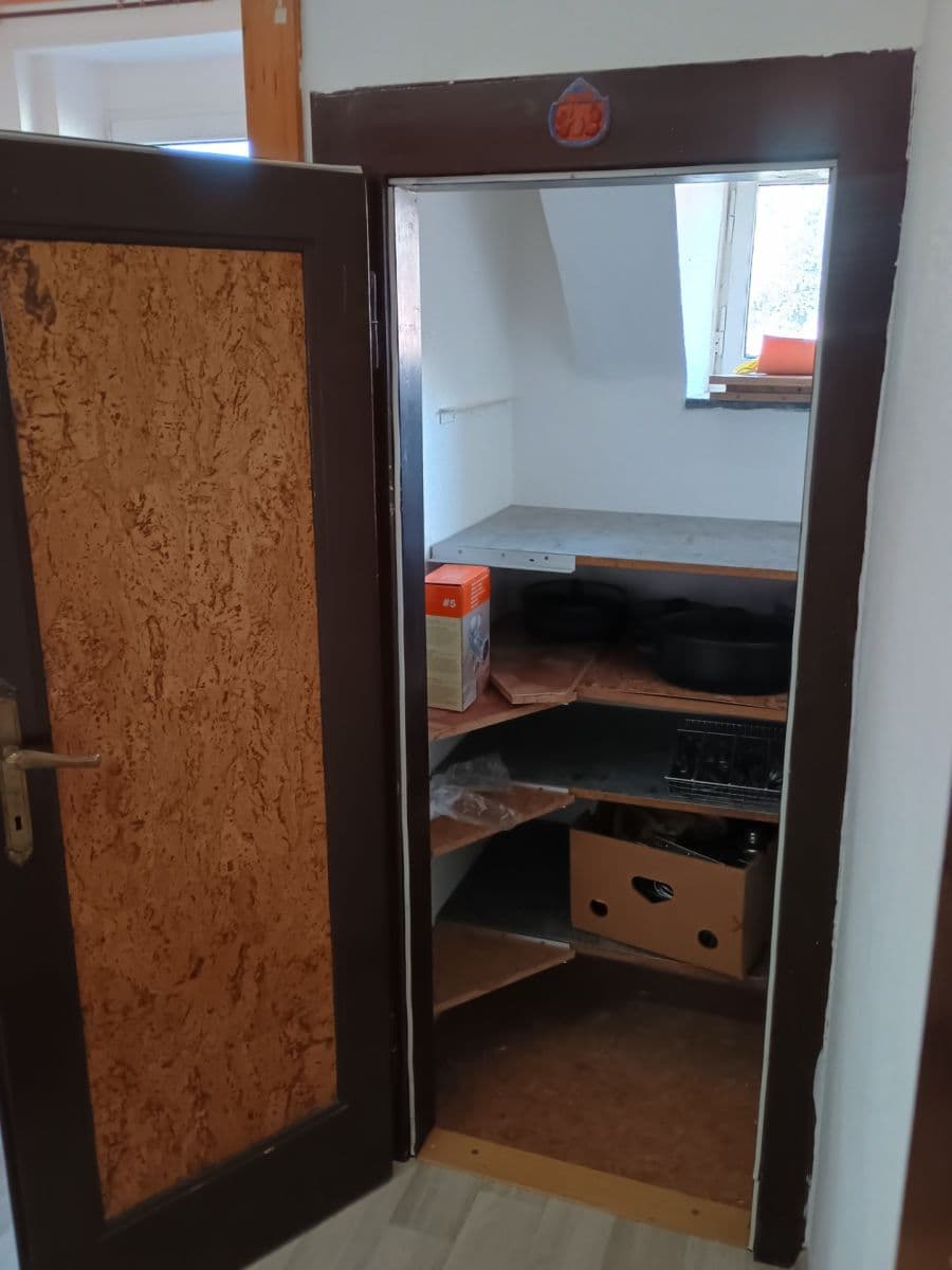 3 bedroom flat to rent, 85 m², Na Truhlářce, Prague, Prague 3 bedroom flat to rent, 85 m², Na Truhlářce, Prague, Prague