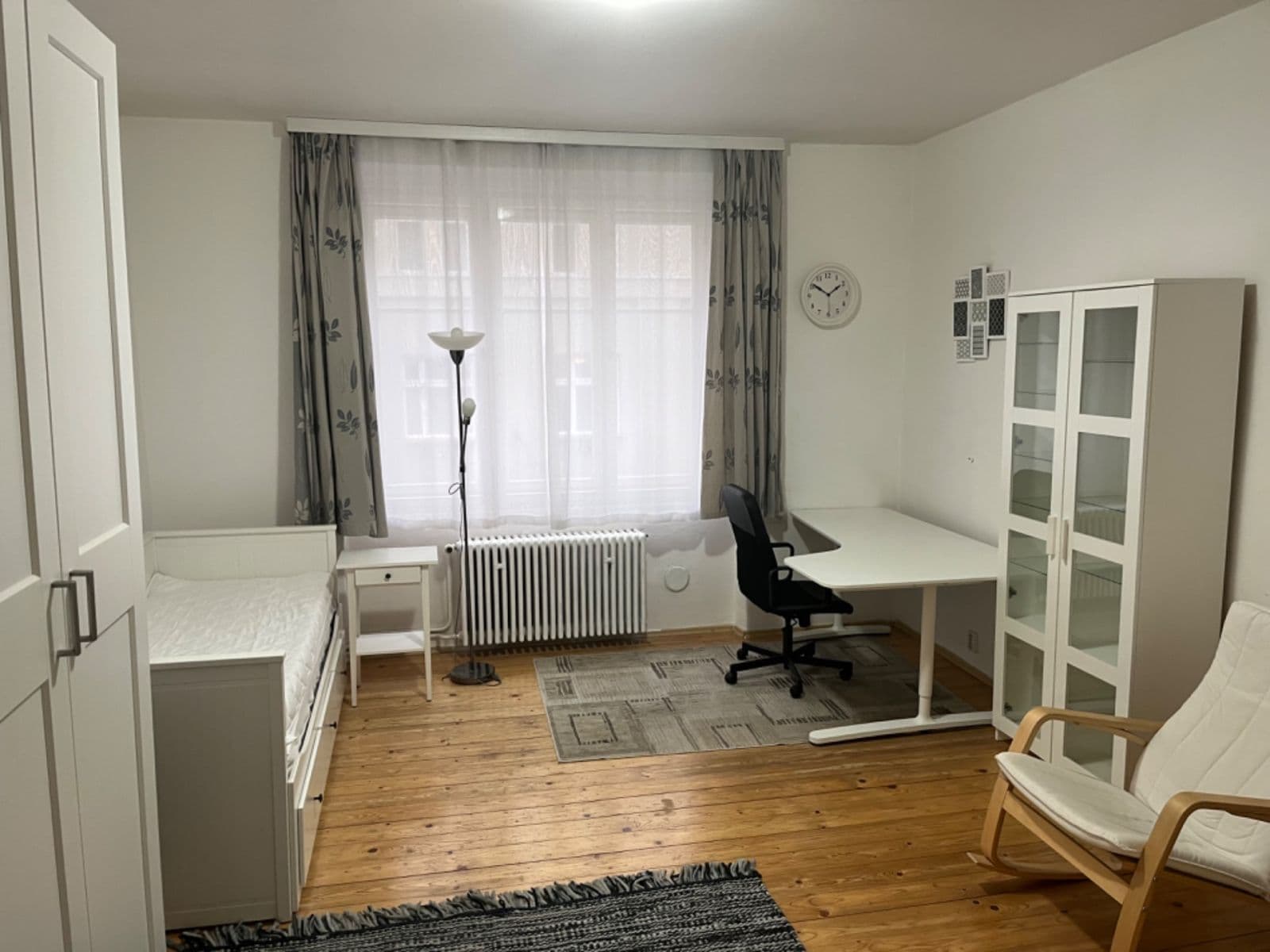 1 bedroom with open-plan kitchen flat to rent, 55 m², Máchova, Prague, Prague 1 bedroom with open-plan kitchen flat to rent, 55 m², Máchova, Prague, Prague