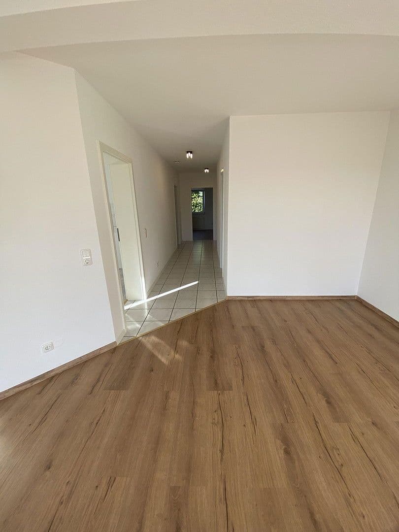 3 bedroom flat to rent, 90 m², Am Sprung 20, Konz, Rhineland-Palatinate 3 bedroom flat to rent, 90 m², Am Sprung 20, Konz, Rhineland-Palatinate