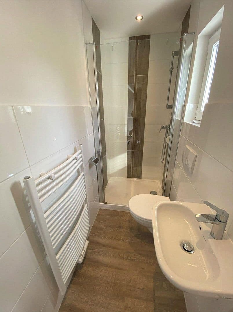 2 bedroom with open-plan kitchen flat to rent, 74 m², Lindenallee 14, Remscheid-Lüttringhausen, North Rhine-Westphalia 2 bedroom with open-plan kitchen flat to rent, 74 m², Lindenallee 14, Remscheid-Lüttringhausen, North Rhine-Westphalia