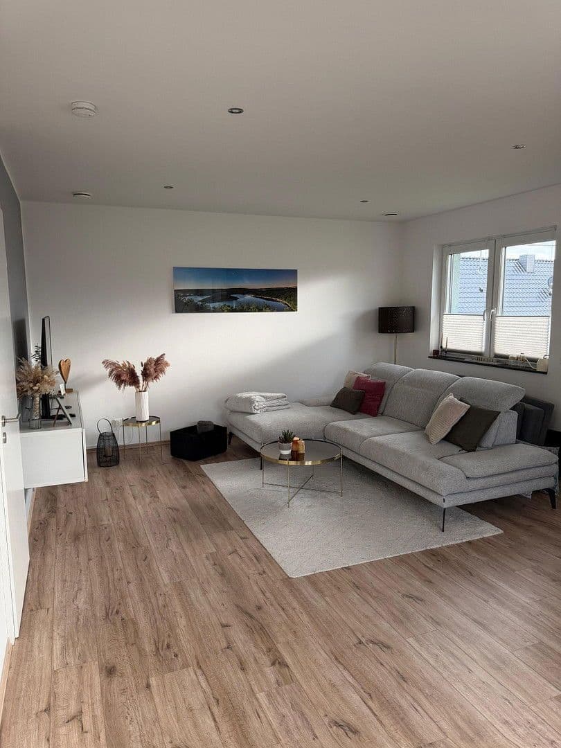 2 bedroom flat to rent, 85 m², Froitscheidter Str. 4, Nideggen, North Rhine-Westphalia 2 bedroom flat to rent, 85 m², Froitscheidter Str. 4, Nideggen, North Rhine-Westphalia