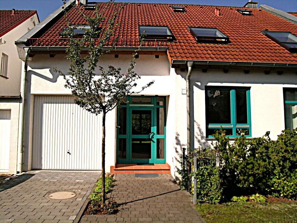 house to rent, 200 m², Frankfurt, Hesse house to rent, 200 m², Frankfurt, Hesse