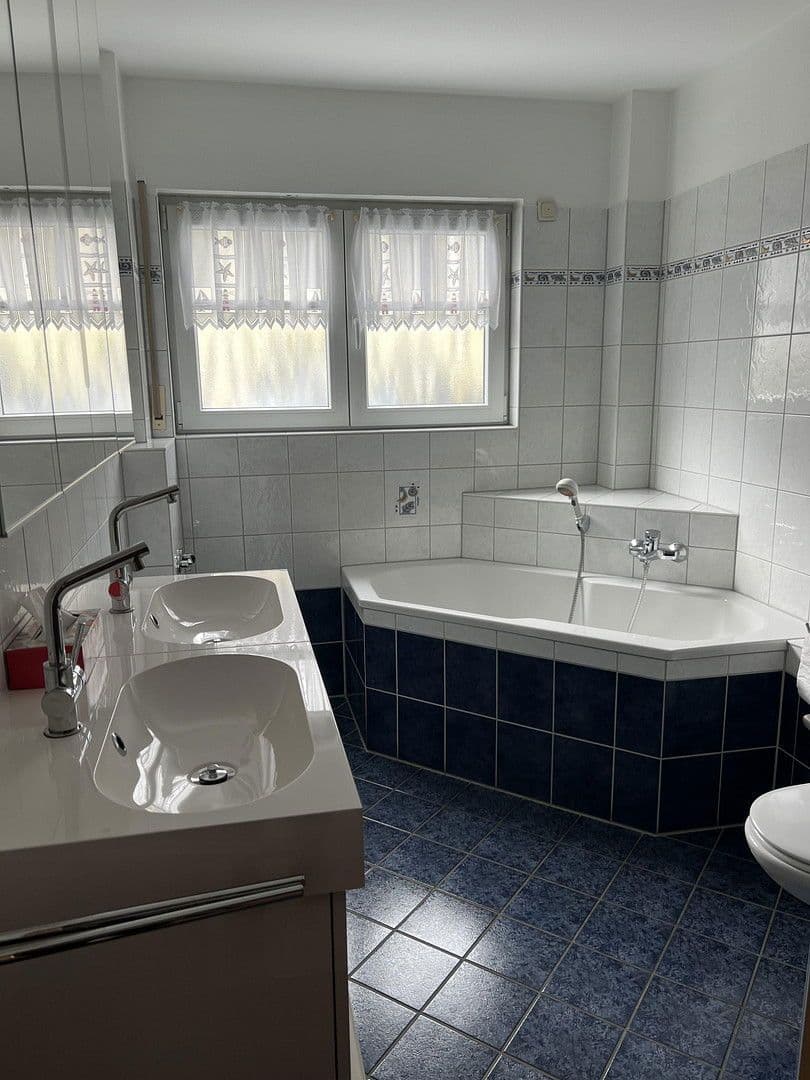 5 bedroom flat for sale, 121 m², Mühlheim am Main, Hesse 5 bedroom flat for sale, 121 m², Mühlheim am Main, Hesse