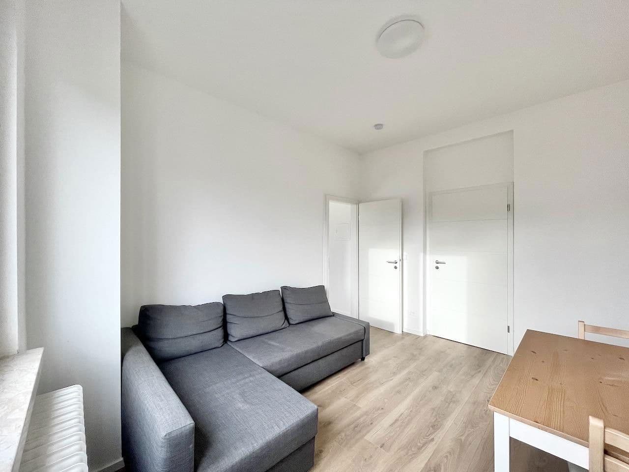 2 bedroom flat to rent, 40 m², Bahnhofstr. 0, Brühl, North Rhine-Westphalia 2 bedroom flat to rent, 40 m², Bahnhofstr. 0, Brühl, North Rhine-Westphalia