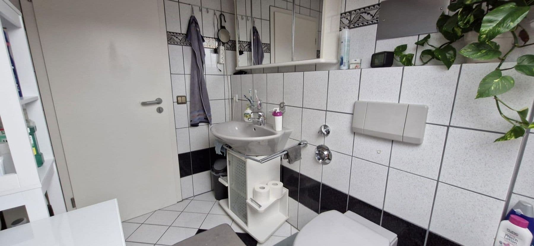 3 bedroom with open-plan kitchen flat for sale, 93 m², Allmersbach im Tal, Baden-Württemberg 3 bedroom with open-plan kitchen flat for sale, 93 m², Allmersbach im Tal, Baden-Württemberg