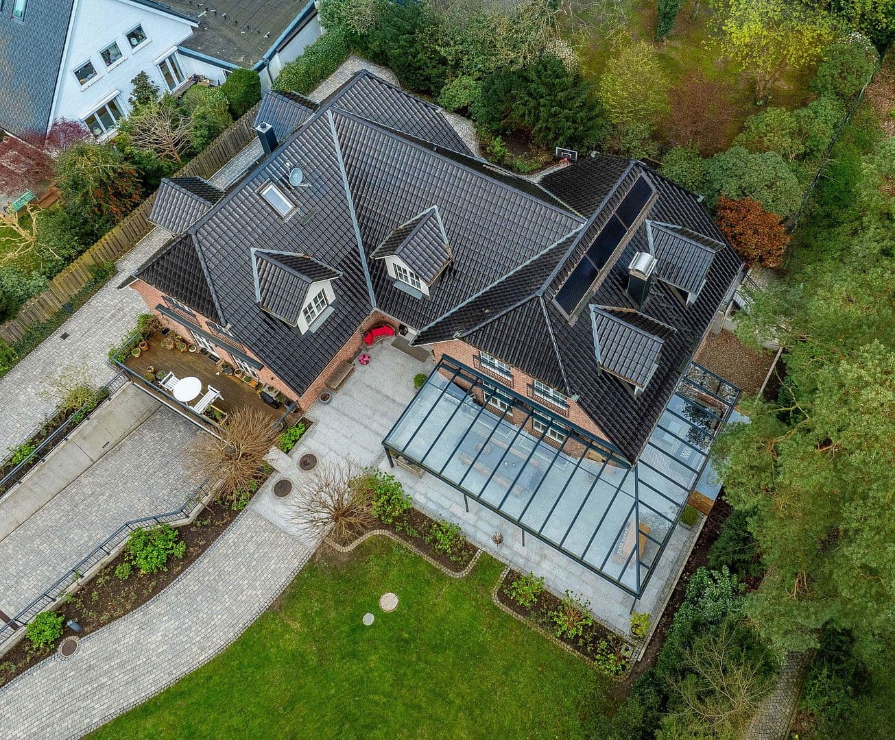 house for sale, 440 m², Nibelungenweg 22, Hamburg, Hamburg house for sale, 440 m², Nibelungenweg 22, Hamburg, Hamburg