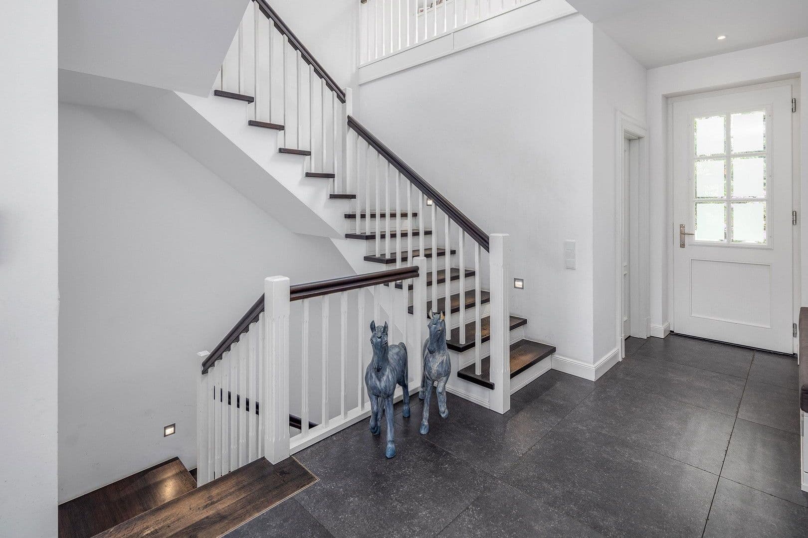 house for sale, 440 m², Nibelungenweg 22, Hamburg, Hamburg house for sale, 440 m², Nibelungenweg 22, Hamburg, Hamburg