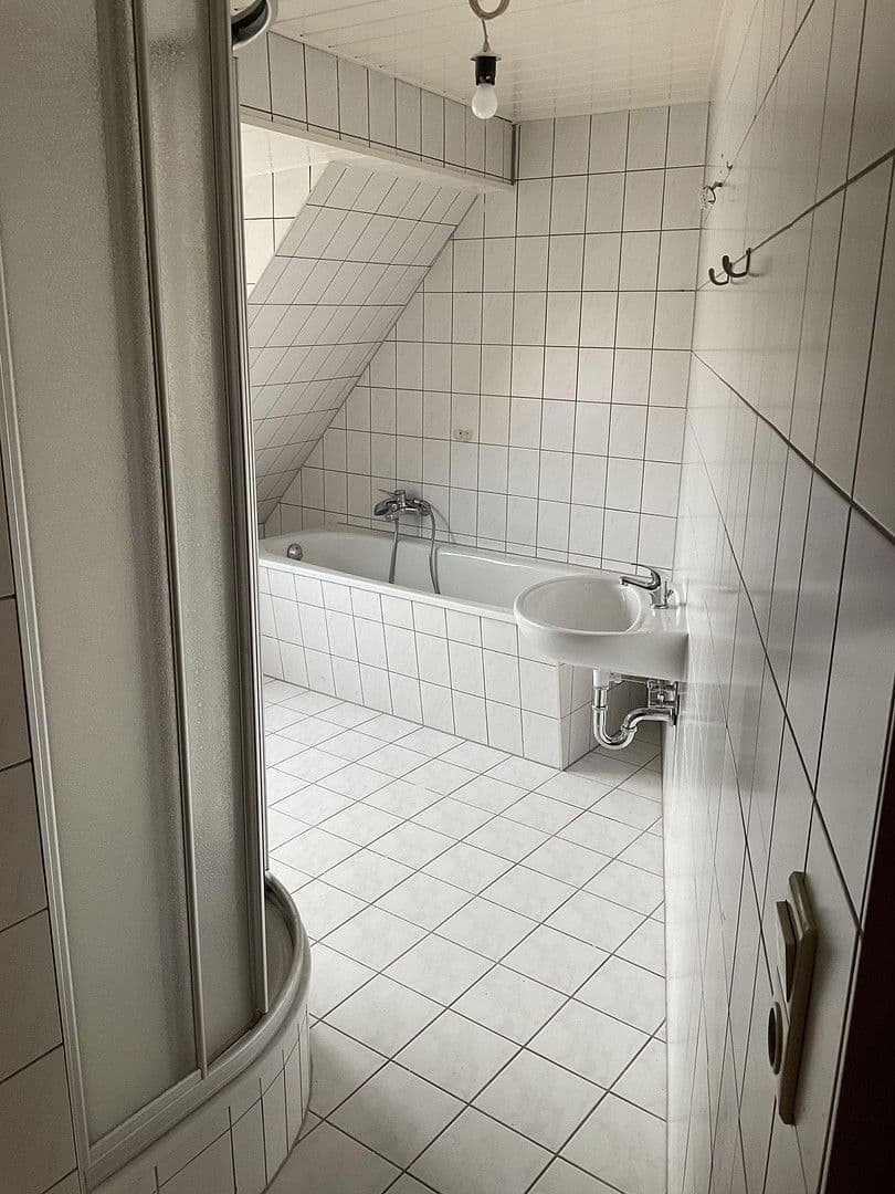 3 bedroom flat to rent, 100 m², Naumburg (Saale), Saxony-Anhalt 3 bedroom flat to rent, 100 m², Naumburg (Saale), Saxony-Anhalt