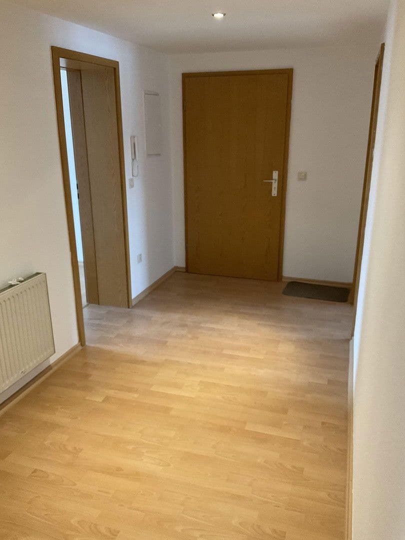 3 bedroom flat to rent, 100 m², Naumburg (Saale), Saxony-Anhalt 3 bedroom flat to rent, 100 m², Naumburg (Saale), Saxony-Anhalt