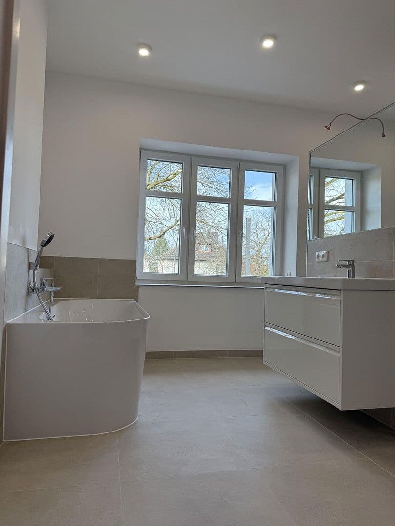 3 bedroom with open-plan kitchen flat to rent, 120 m², Berlin, Berlin 3 bedroom with open-plan kitchen flat to rent, 120 m², Berlin, Berlin