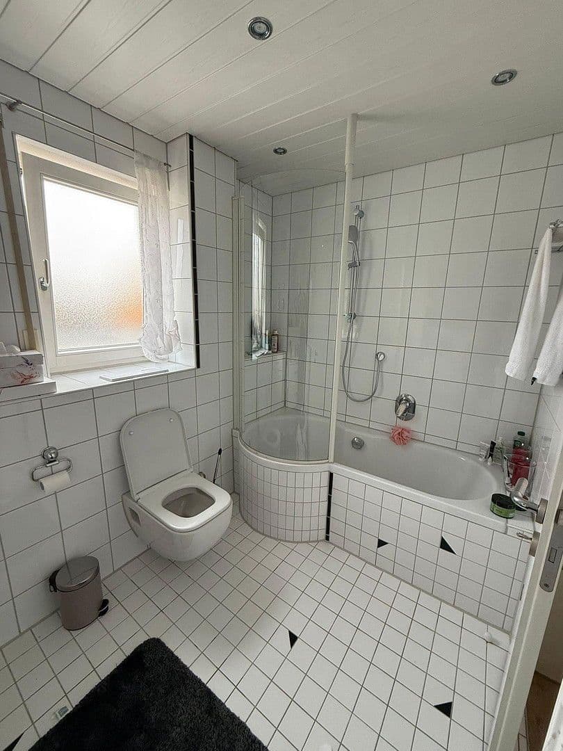 1 bedroom with open-plan kitchen flat to rent, 98 m², Riedlenstrase 18, Ulm, Baden-Württemberg 1 bedroom with open-plan kitchen flat to rent, 98 m², Riedlenstrase 18, Ulm, Baden-Württemberg