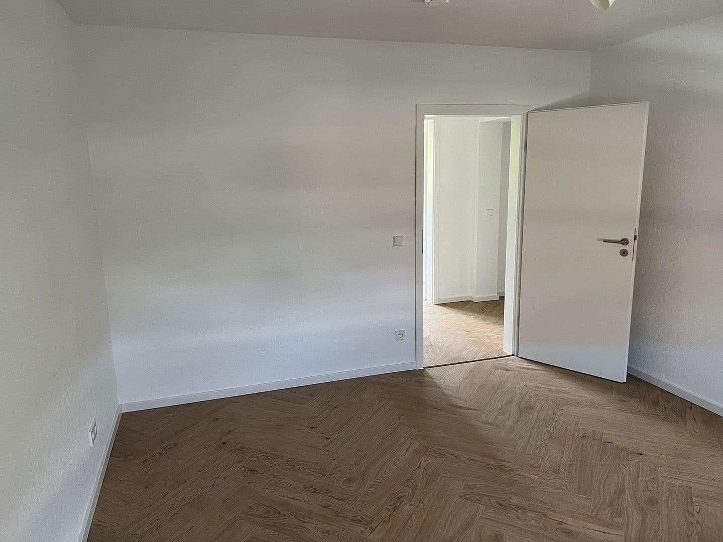 5 bedroom flat to rent, 126 m², Wiesbaden, Hesse 5 bedroom flat to rent, 126 m², Wiesbaden, Hesse