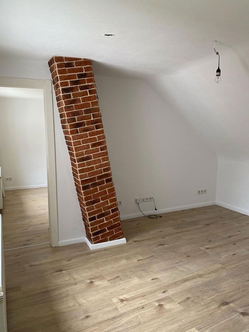 4 bedroom flat to rent, 68 m², Schützenstr. 75, Remscheid, North Rhine-Westphalia 4 bedroom flat to rent, 68 m², Schützenstr. 75, Remscheid, North Rhine-Westphalia