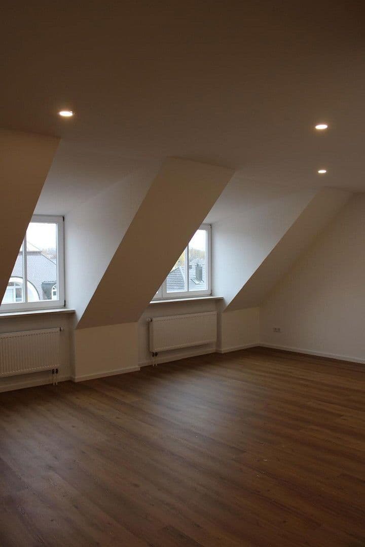 3 bedroom flat to rent, 100 m², Bahnhofsstraße 9, Eichenau, Bavaria 3 bedroom flat to rent, 100 m², Bahnhofsstraße 9, Eichenau, Bavaria