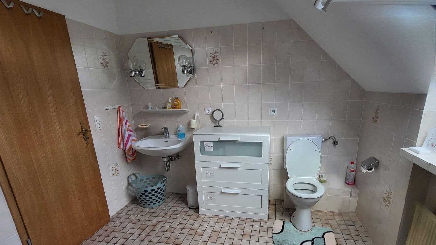 house for sale, 155 m², Menden (Sauerland), North Rhine-Westphalia house for sale, 155 m², Menden (Sauerland), North Rhine-Westphalia