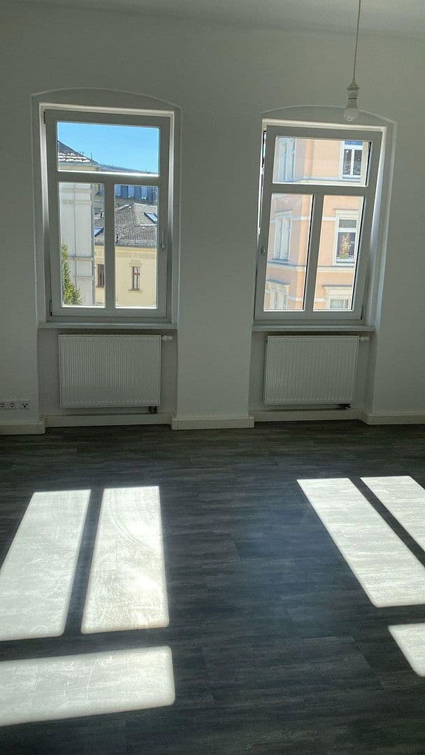 2 bedroom flat to rent, 72 m², Bahnhofstr.2, Zwickau, Saxony 2 bedroom flat to rent, 72 m², Bahnhofstr.2, Zwickau, Saxony