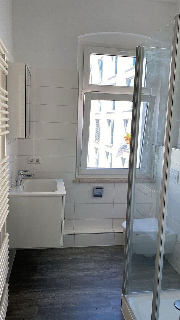 2 bedroom flat to rent, 72 m², Bahnhofstr.2, Zwickau, Saxony 2 bedroom flat to rent, 72 m², Bahnhofstr.2, Zwickau, Saxony