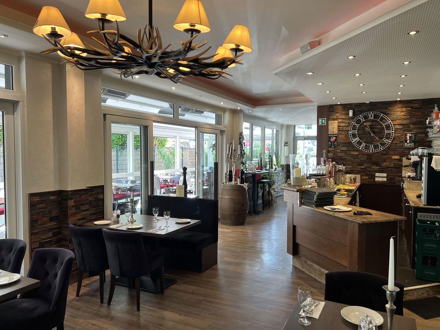 non-residential property for sale, 250 m², Uerdingerstr 552a, Krefeld Bockum, North Rhine-Westphalia non-residential property for sale, 250 m², Uerdingerstr 552a, Krefeld Bockum, North Rhine-Westphalia